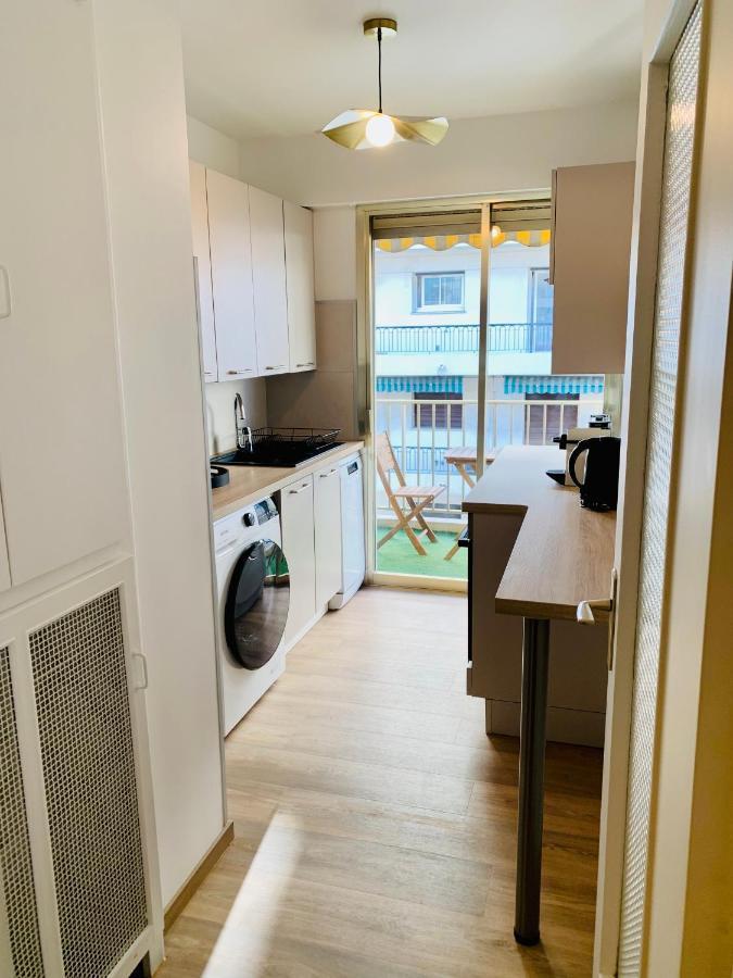 Studio Confort 35M2 Renove, Equipe Et Climatise, Tout Se Fait A Pied! Διαμέρισμα Αντίμπ Εξωτερικό φωτογραφία